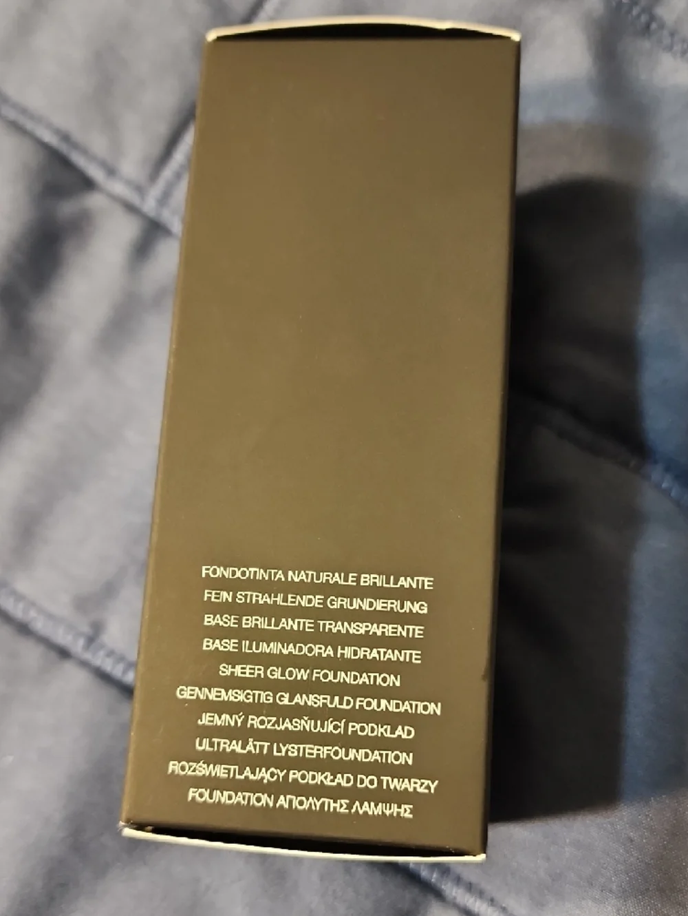 NARS Sheer Glow Foundation - Deep 2 New Caledonia - Picture 5 of 7